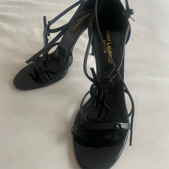 These heels have been worn all of twice! Includes original box and bag.. - Picture 5 of 7